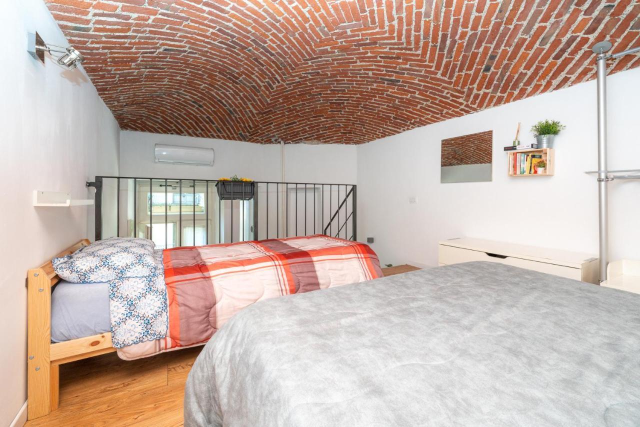 Stagabin Little Loft Near Porta Susa Station And Subway トリノ エクステリア 写真